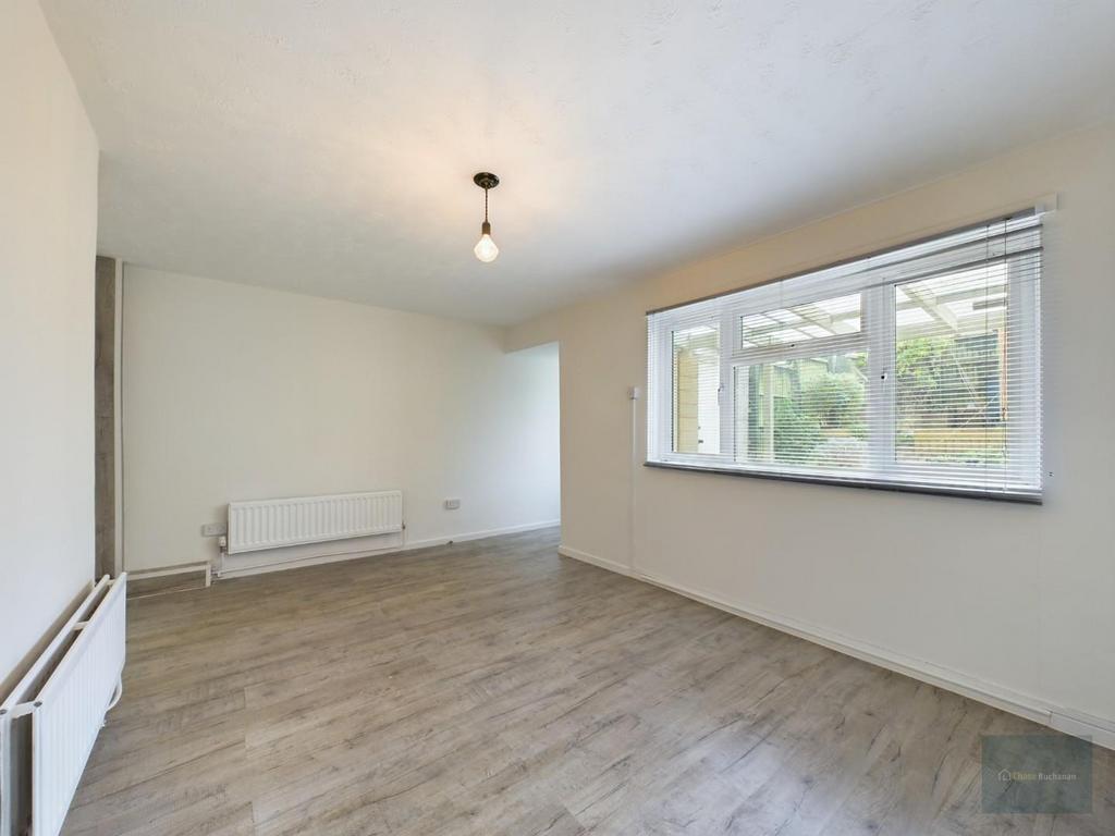 Sitting/Dining Room