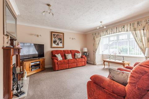 3 bedroom detached bungalow for sale, Snettisham