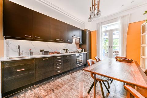 23 Becondale Road, London, SE19 1QJ