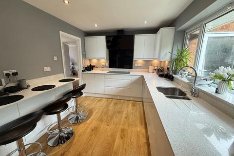 undefined, Dunstable, Bedfordshire LU5