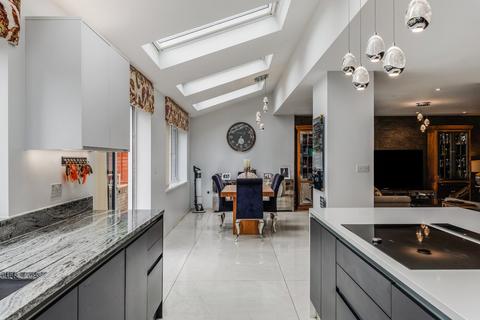 7 bedroom detached house for sale, Baas Hill Close, Hertfordshire EN10