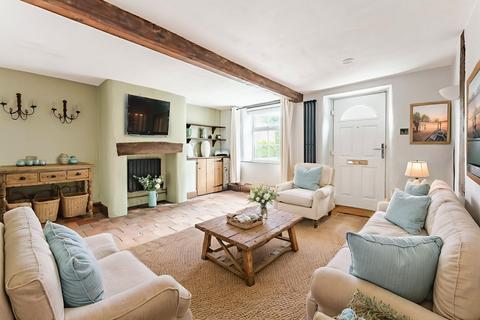 2 bedroom cottage for sale, Market Street, Shipdham