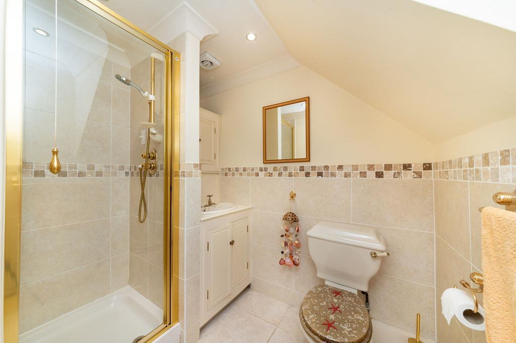 En suite shower room