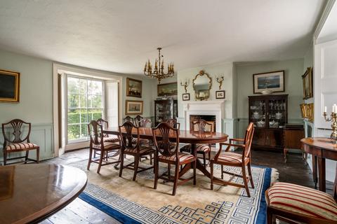 5 bedroom detached house for sale, Slines Oak Road, Woldingham, CR3