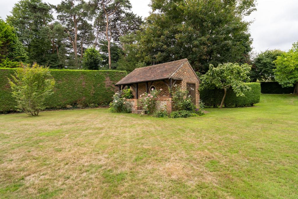 Mower Shed/Terrace