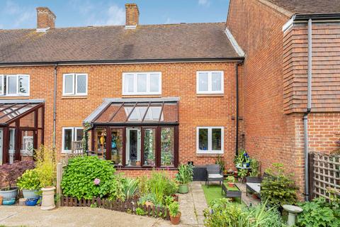2 bedroom retirement property for sale, Berehurst, Alton, Hampshire