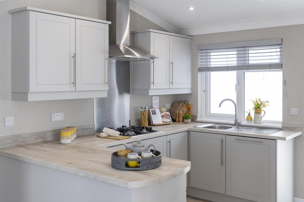 Omar-Newmarket-Kitchen3-scaled.jpg