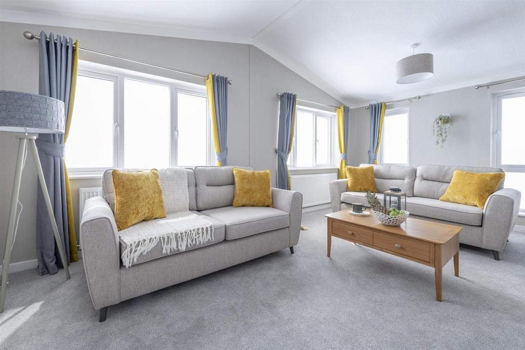 Omar-Newmarket-Lounge-2-scaled.jpg