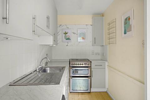 1 bedroom maisonette to rent, Calshot Street, Islington, London, N1