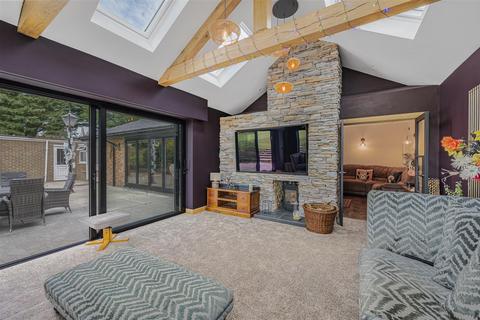 5 bedroom bungalow for sale, South Way, Seaford