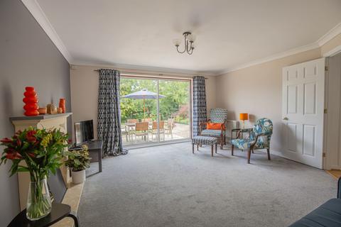 4 bedroom detached house for sale, Park Road, Malmesbury, SN16