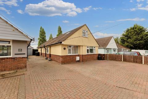 undefined, Colchester Road, Weeley, CO16 9