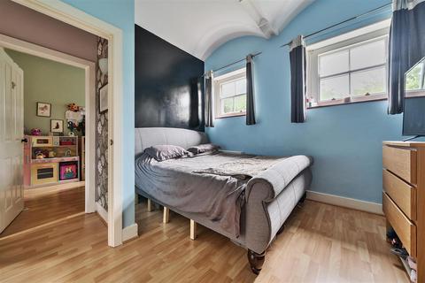 undefined, Queens House, Fennel Close, Maidstone
