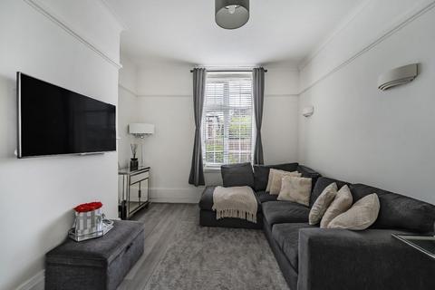 1 bedroom apartment for sale, Astra Court West, Astra Close, Hornchurch