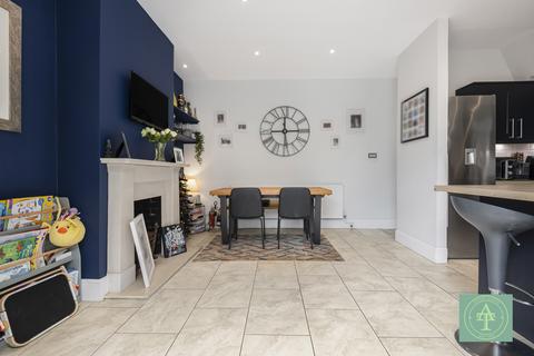 undefined, Wellington Road, Bush Hill Park, Enfield, EN1