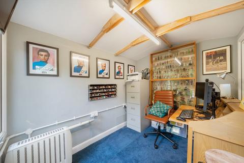 74 Albert Road, Wood Green, London, N22 7AH
