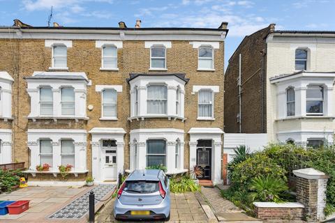 undefined, Arlington Gardens, London, W4