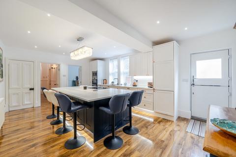 undefined, Kings Road, Harrogate, HG1