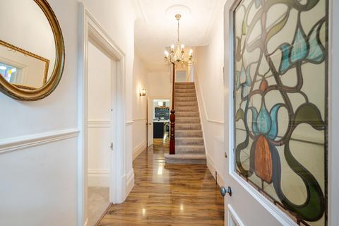 undefined, Kings Road, Harrogate, HG1