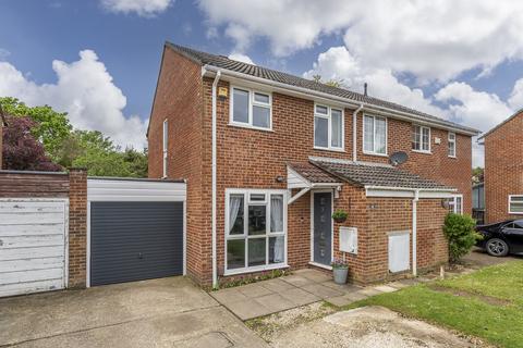 undefined, Bowcombe, Netley Abbey SO31