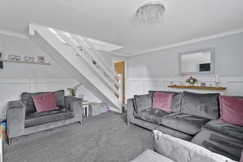 undefined, Bowcombe, Netley Abbey SO31