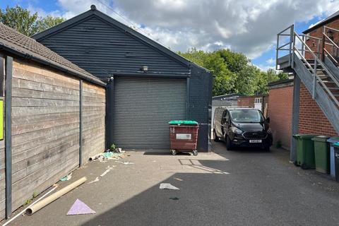 Property to rent - Southwell Road West, Mansfield, Nottingham