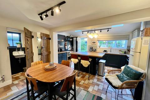 undefined, 2 Gilbrook Cottages, Exeter EX5