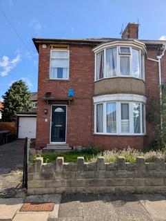 2 bedroom flat to rent, Wooler Avenue, North Shields NE29