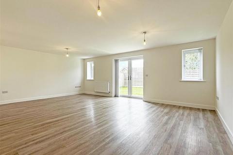 4 bedroom detached house for sale, Sutton Road, Shrewsbury