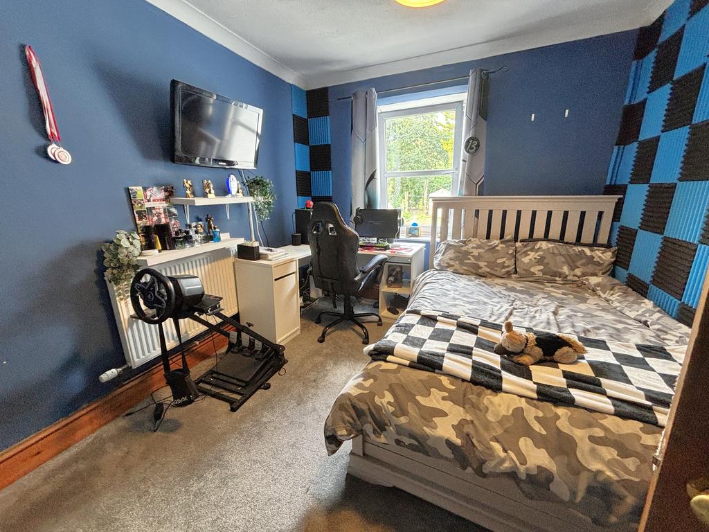 Rear Bedroom