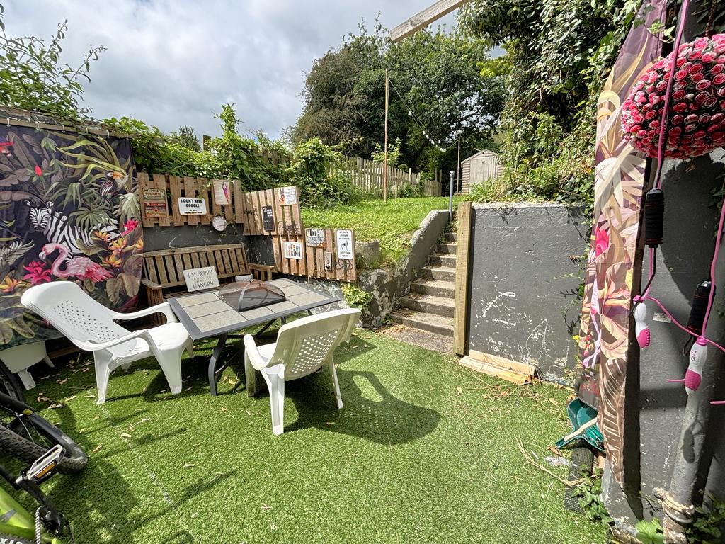 Large Rear Garden