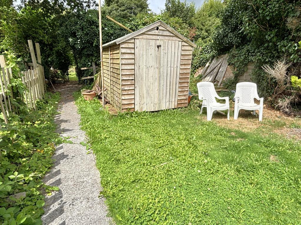 Large Rear Garden