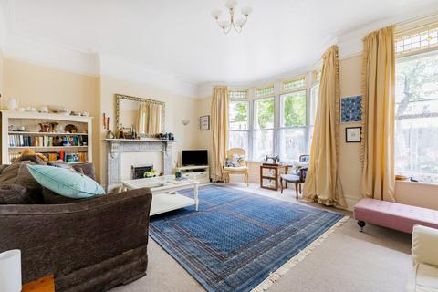 undefined, Queens Road, Cheltenham, Gloucestershire, GL50