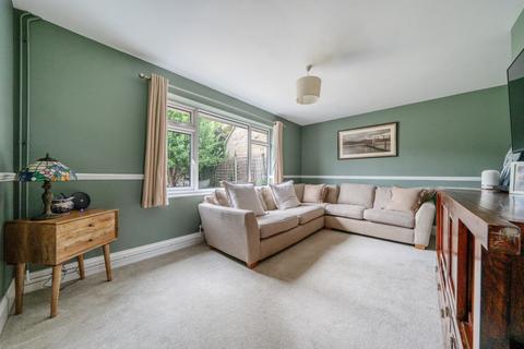 58 Beanhill Road, Ducklington, Witney, OX29 7XX