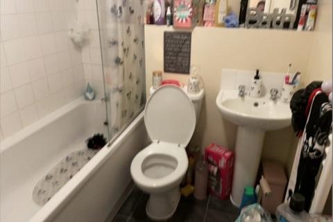 1 bedroom flat to rent, Hilton Place, Bilston, West Midlands, WV14