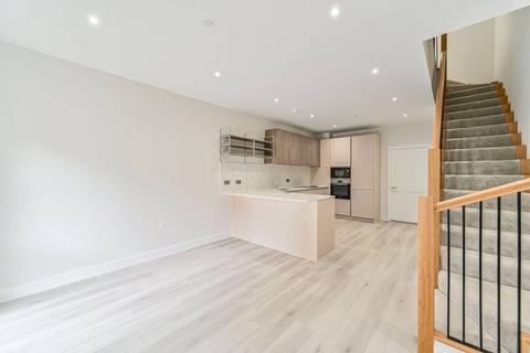 3 bedroom terraced house for sale, Astell Road, Kidbrooke, SE3