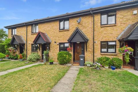 20 Beagle Close, Feltham, TW13 7DG