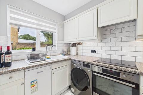 20 Beagle Close, Feltham, TW13 7DG