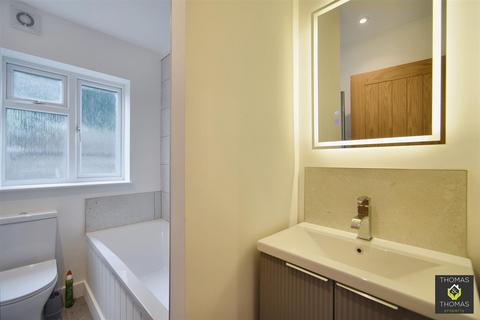 157 High Street, Gloucester, GL1 4TB