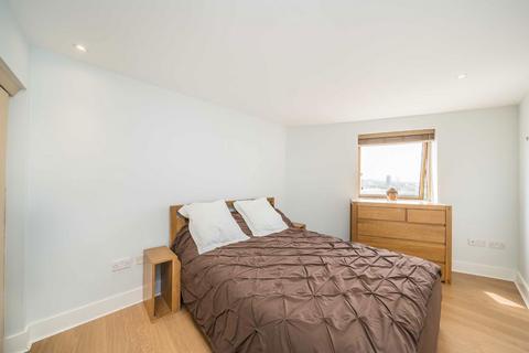 1 bedroom flat for sale, Crews Street, London E14