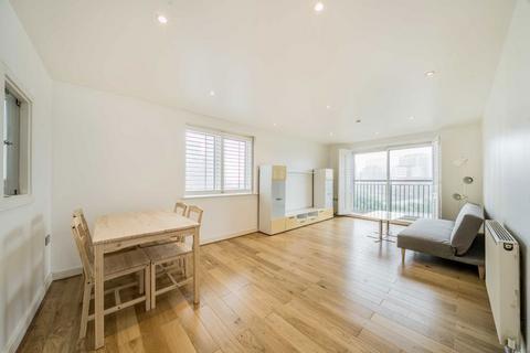 2 bedroom flat for sale, Newport Avenue, London E14