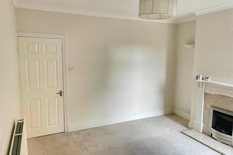 2 bedroom house to rent, Victoria Road, Harborne, Birmingham, B17