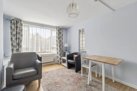 2 bedroom maisonette for sale, Leaford Crescent, Watford