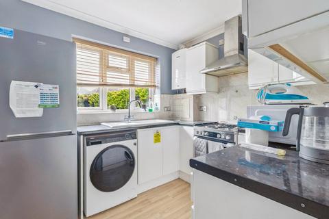 2 bedroom maisonette for sale, Leaford Crescent, Watford