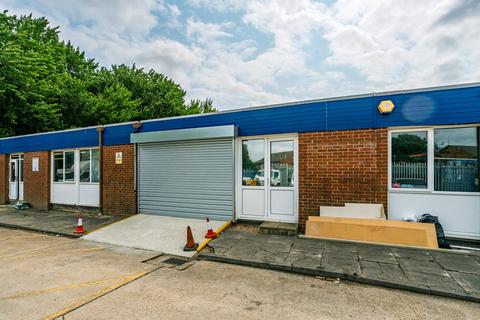 Warehouse to rent, Limberline Spur Portsmouth PO3 5LF