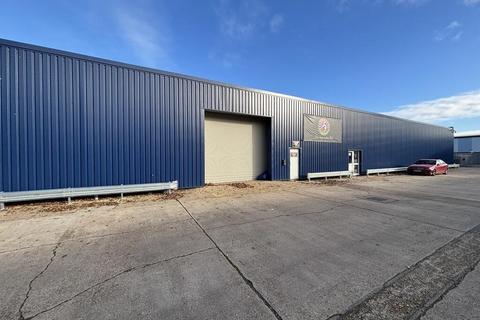 Warehouse to rent, Limberline Spur Portsmouth PO3 5LF