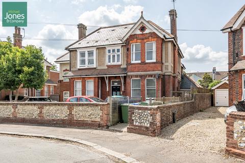 1 bedroom flat to rent, Langton Road, Worthing, West Sussex, BN14