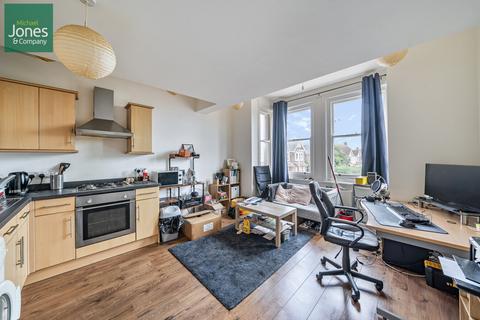 1 bedroom flat to rent, Langton Road, Worthing, West Sussex, BN14