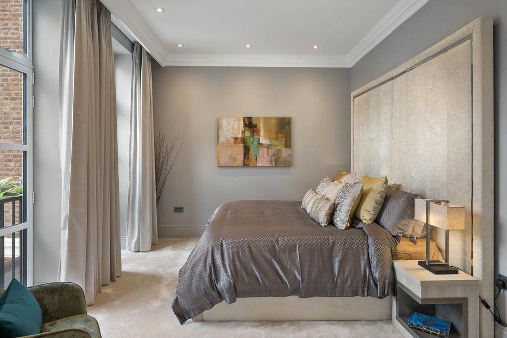 Principal Bedroom