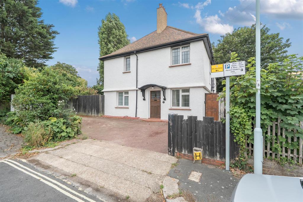 For Sale by Aspire Residential   Abbotts Close